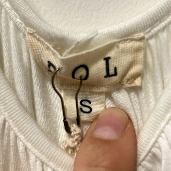 POL Boho Ivory Side Ties Top — Small - Picture 3 of 6